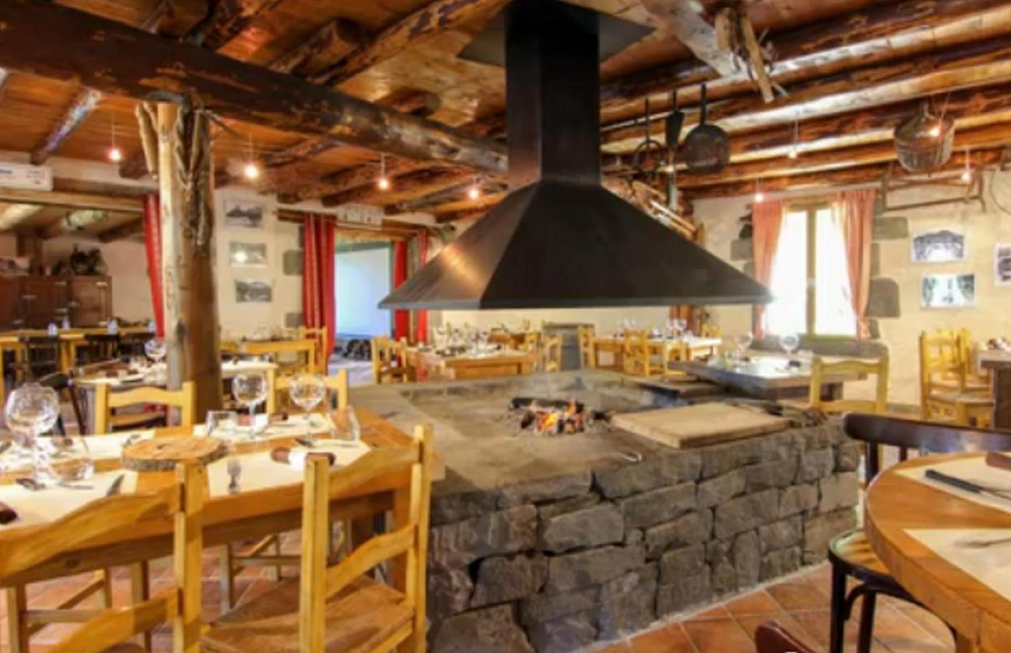 Aux 500 Diables Eco Lodge - Hotel 샹봉 쉬르 라크 외부 사진
